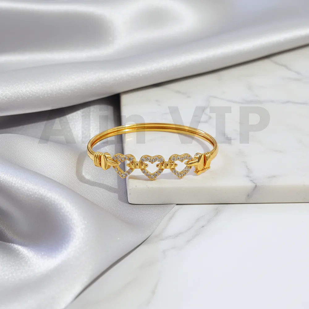 Gelang Bangle Gold Hati Tiga Permata Alin VIP GLB028 realpict