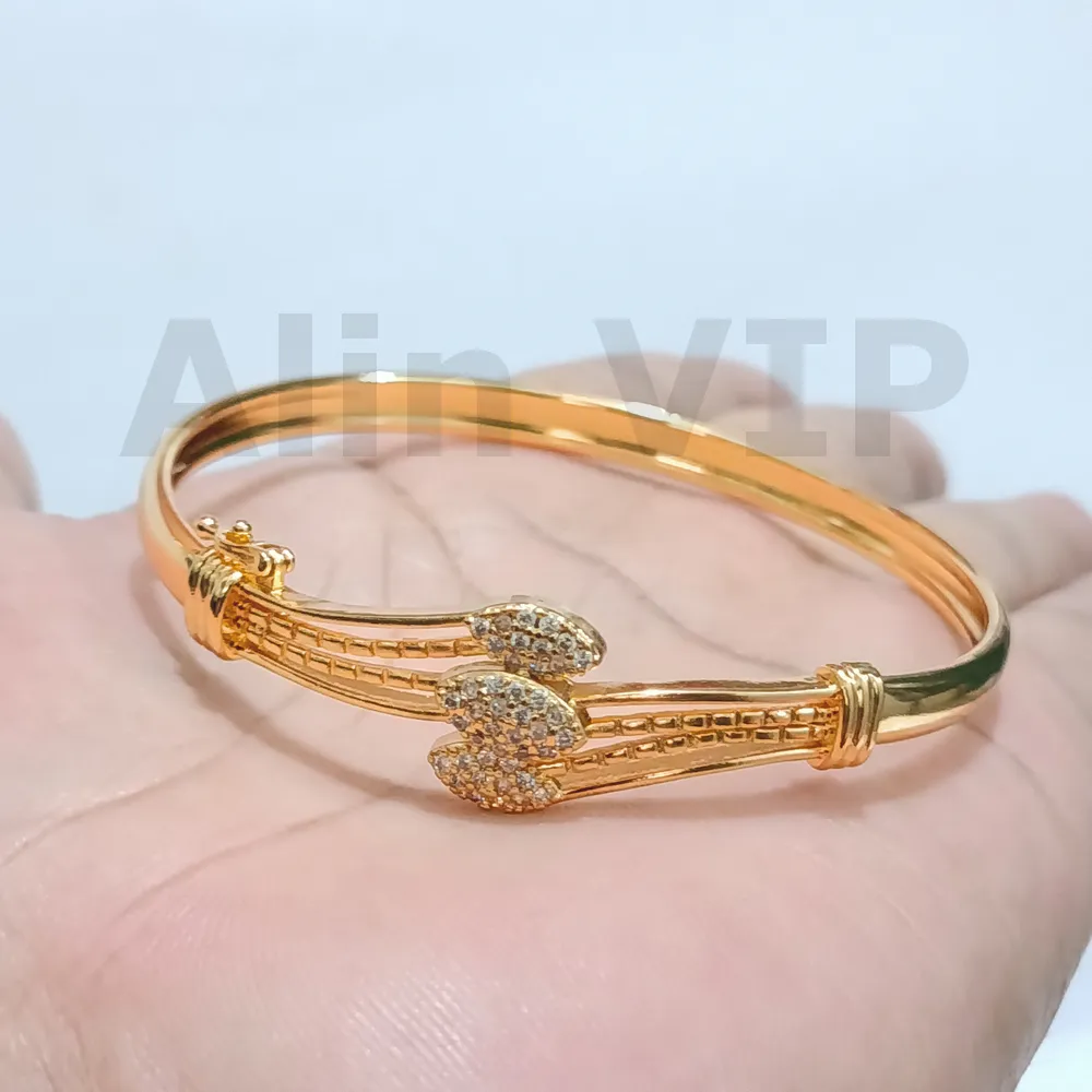 Gelang bangle wanita motif daun zircon pave lapis emas tiga daun permata ukuran 6 cm GLB027