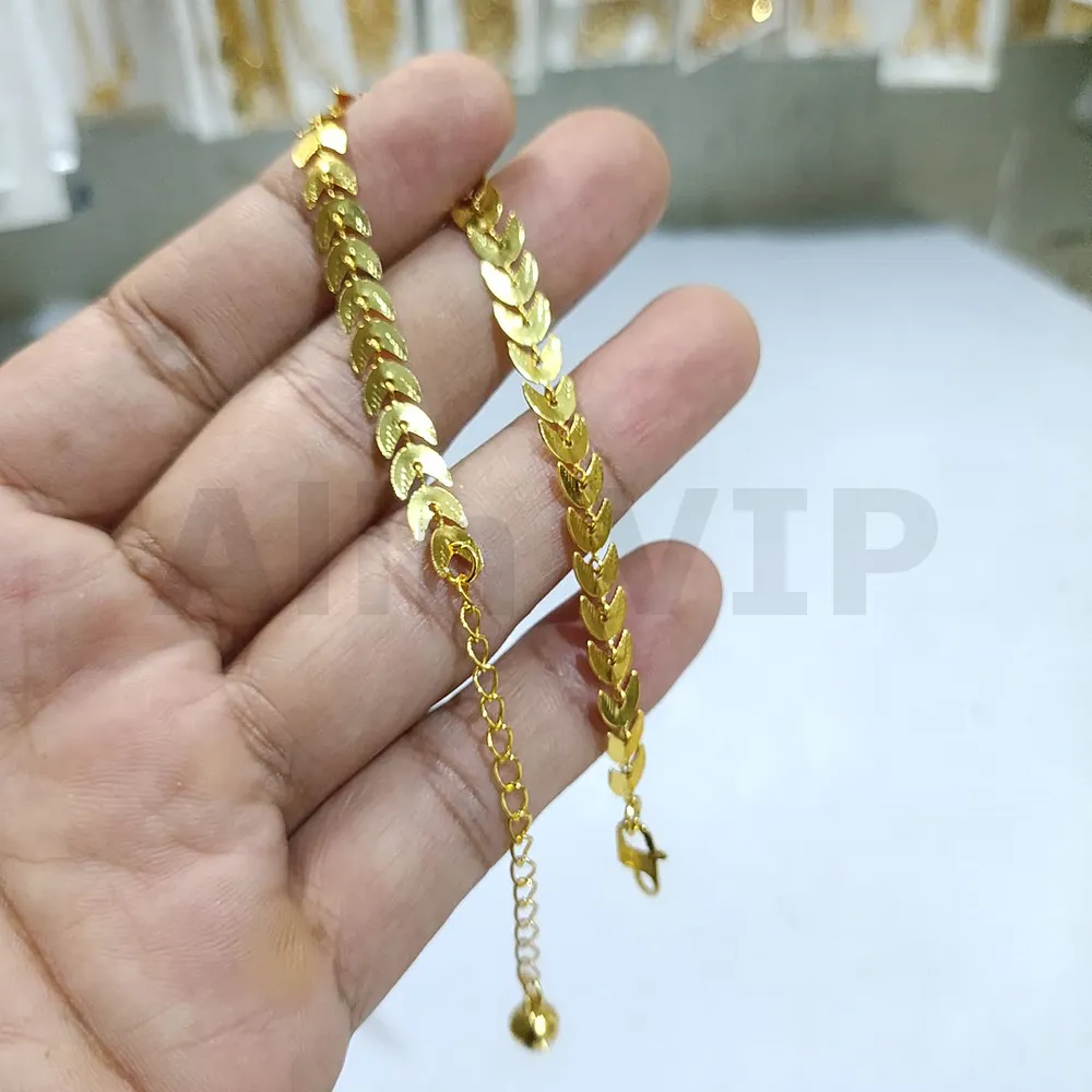 gelang rantai titanium gold simpel motif daun sirip alin vip glw005