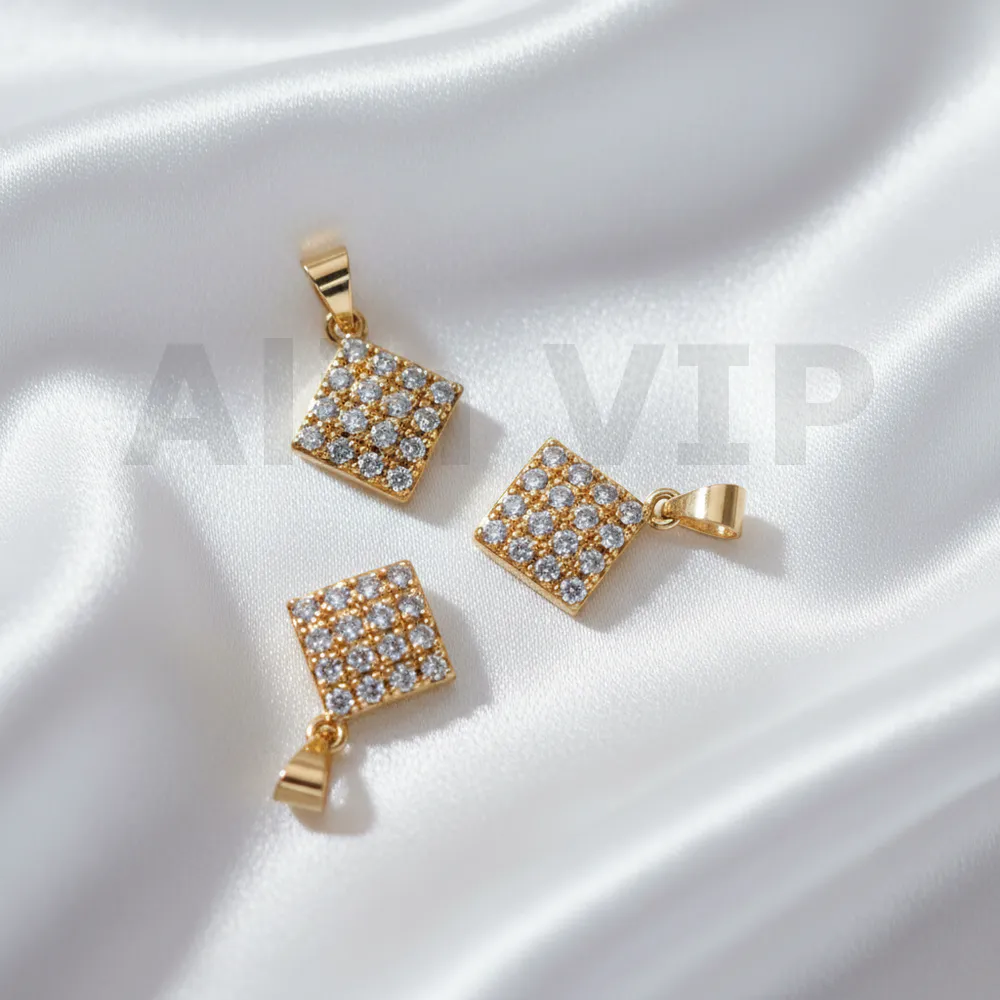 Liontin persegi full permata zircon pave simpel modern kilau merata tanpa celah LTW044