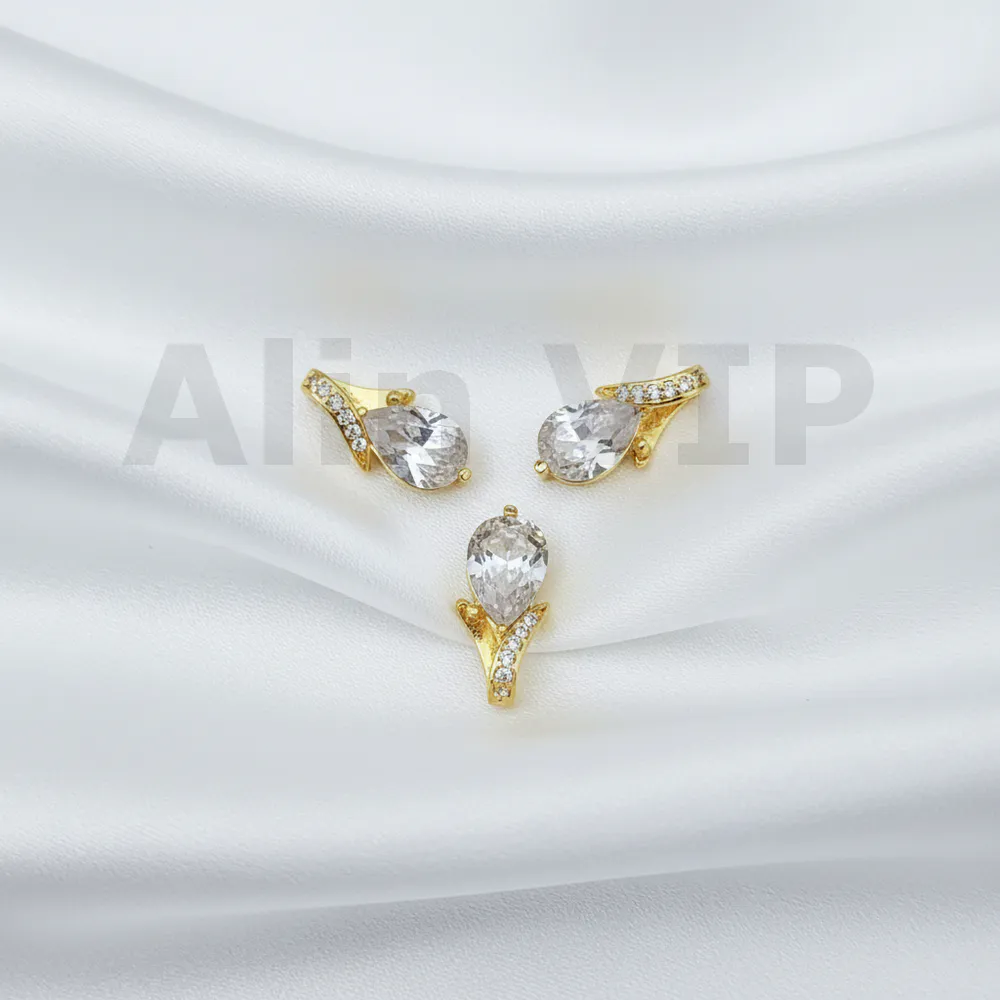 Liontin tetes air minimalis dengan aksen permata zircon di ujung LTW028