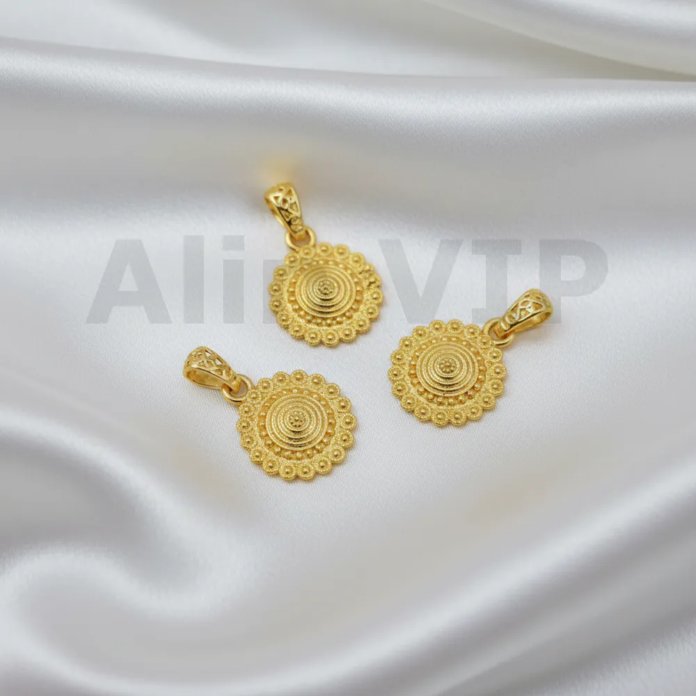 Liontin bulat etnik ukir motif tradisional kaya budaya emas LTW066