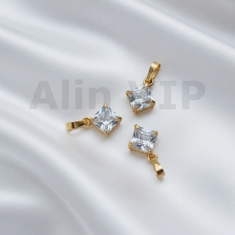 Liontin kotak permata zircon teknik pave kilau merata tanpa celah LTW034