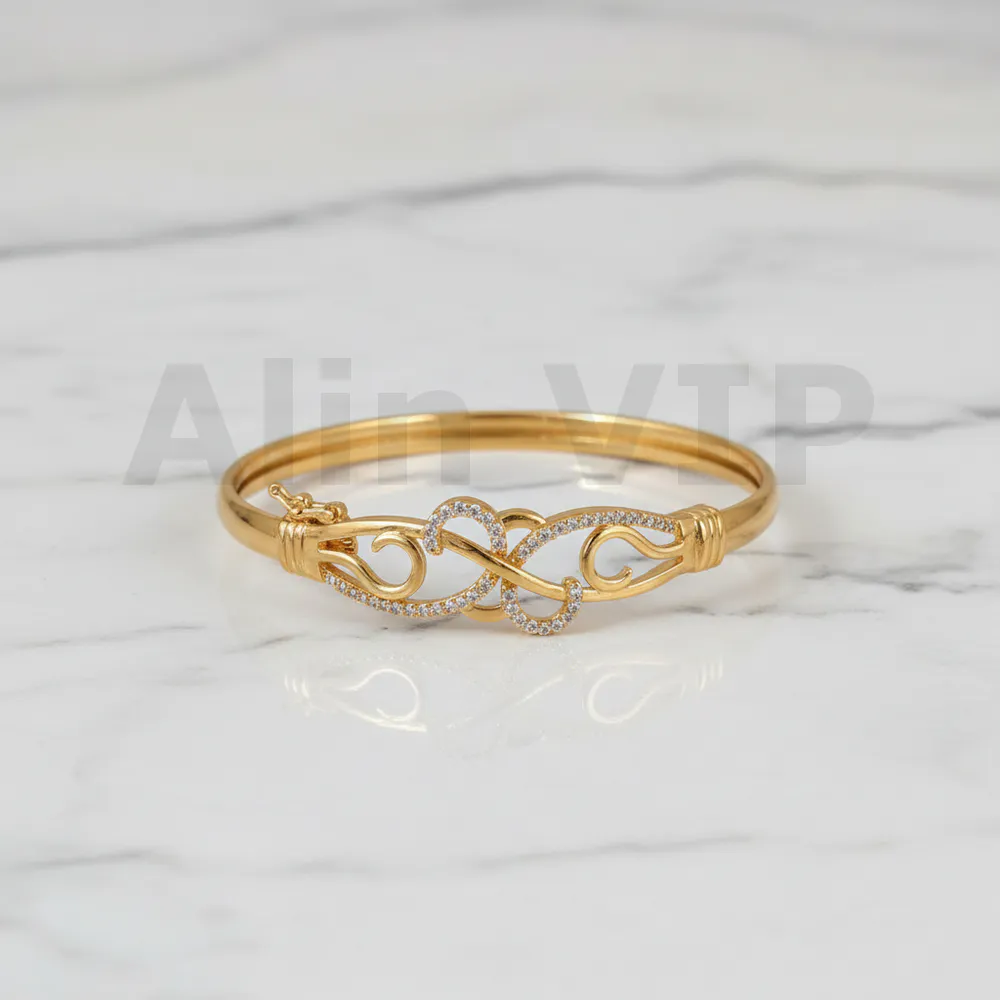 Gelang bangle lapis emas motif infinity love permata zircon ukuran diameter 6 cm pengunci samping GLB052