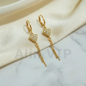 Anting Wanita Love Permata Gold Anti Karat - Kado Spesial
