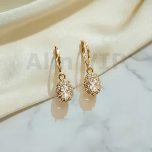 Anting Wanita Juntai Love Gold Anti Karat - Gaya Kekinian