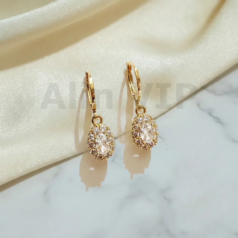 anting juntai permata oval halo zircon pesta alin vip atw022