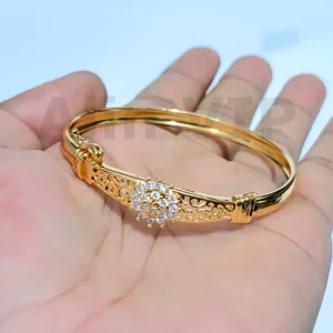 gelang bangle aksen bunga lapis gold titanium aksesoris etnik cantik mewah acara spesial kokoh alin vip glb031