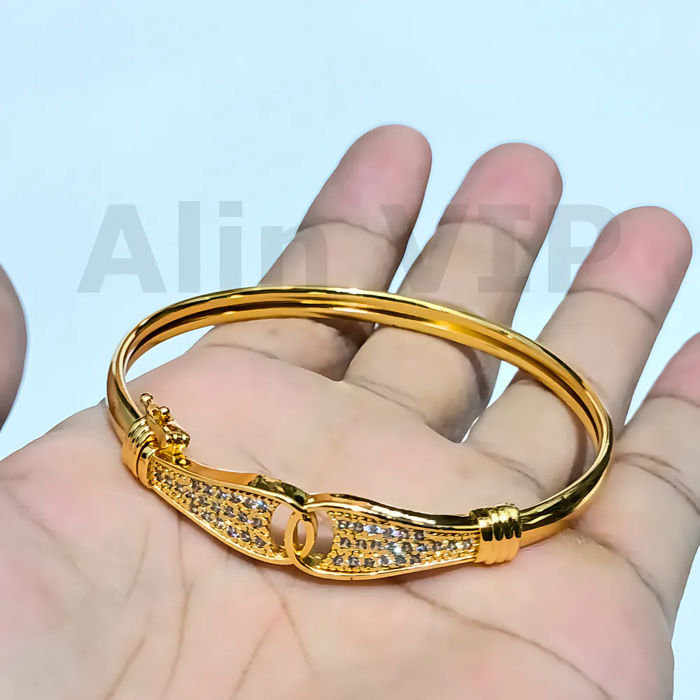 gelang bangle kait saling terkait gold plated titanium tabur zirconia mewah kilau pesta awet alin vip glb012