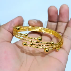 gelang bangle lilit aksen bola gold titanium aksesoris trendi fashion daily outfit anti karat alin vip glb004