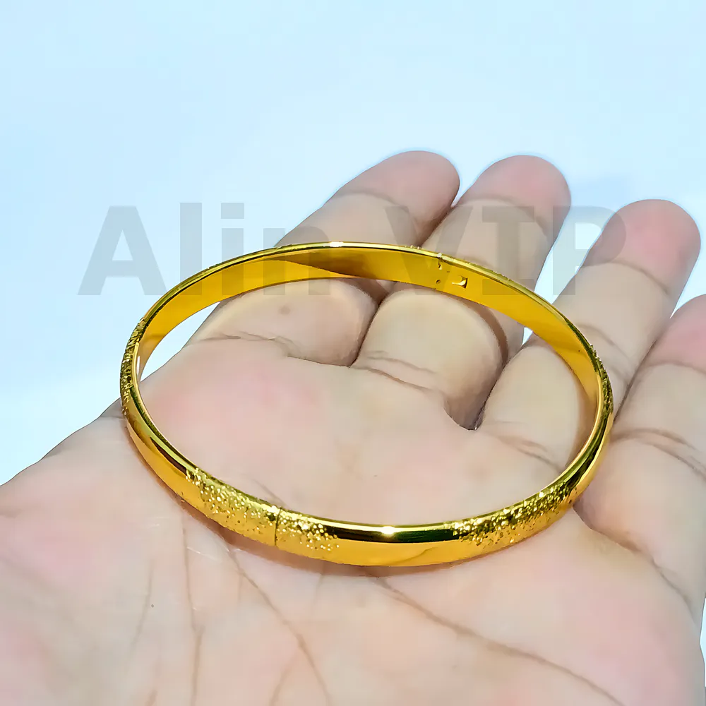 gelang bangle pasir lebar 6mm titanium warna gold tekstur doff glossy tebal anti luntur alin vip glb018