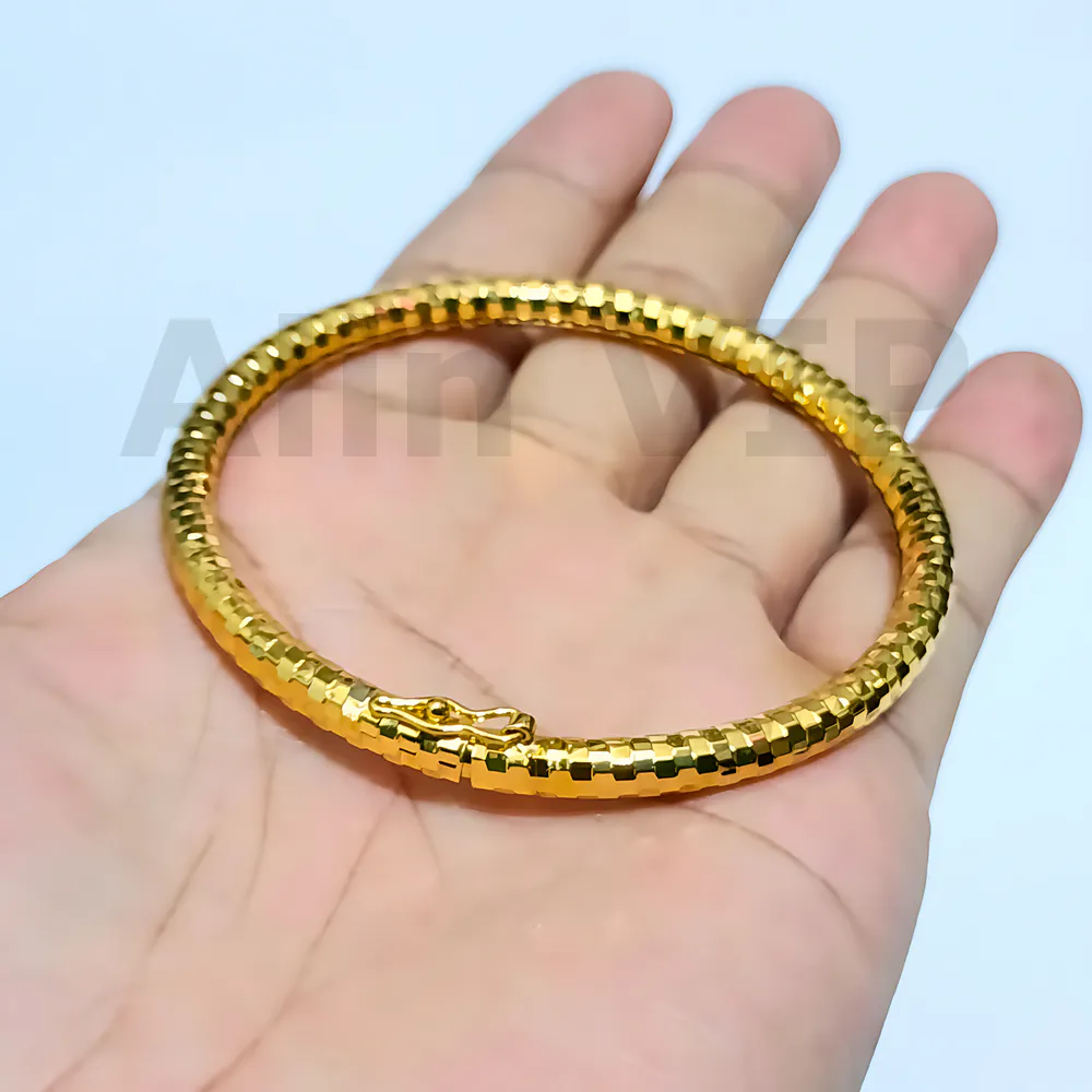 gelang bangle sisik polos kilau titanium lapis gold minimalis harian anti karat alin vip glb034