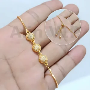 gelang serut aesthetic lapisan logam gold tiga bola zircon berkilau alin vip gls051